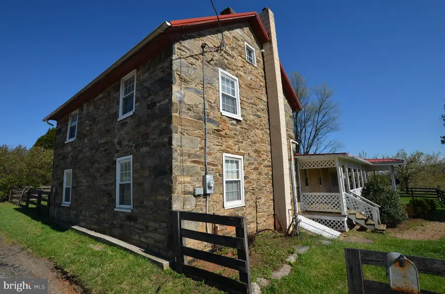 1059 Cashtown Rd, Biglerville, PA 17307 - #2
