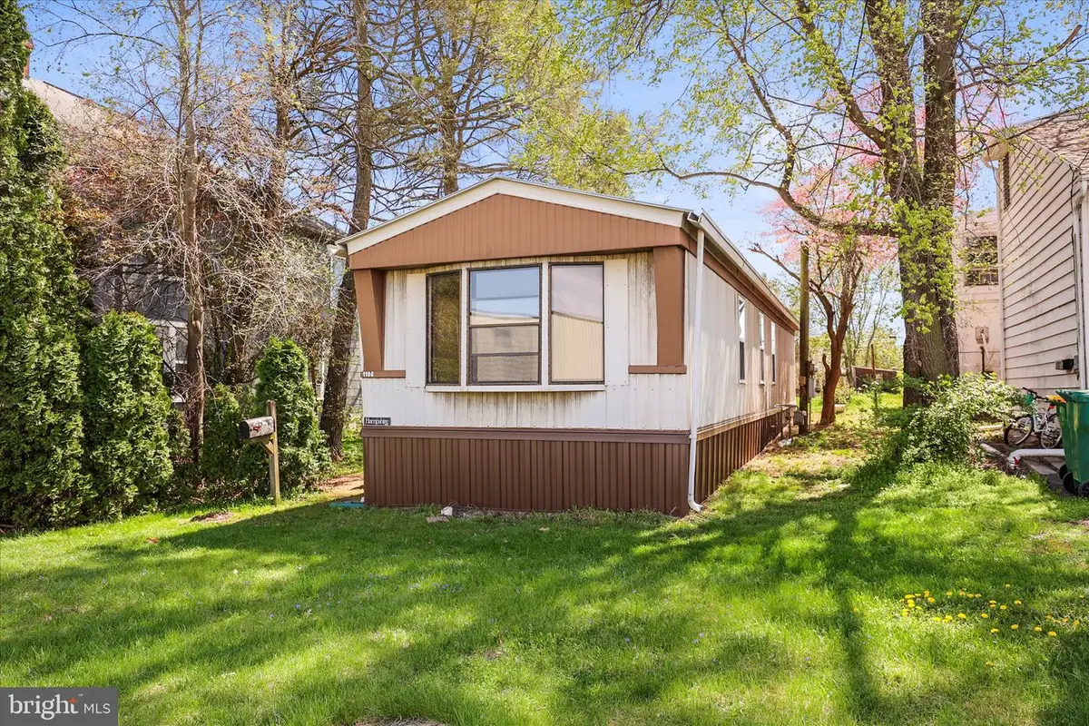 1104 W Elm Ave, Hanover, PA 17331 - #1