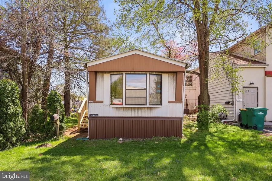 1104 W Elm Ave, Hanover, PA 17331 - #2