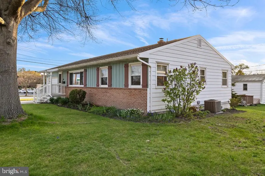 606 Fairview Ave, Gettysburg, PA 17325 - #3