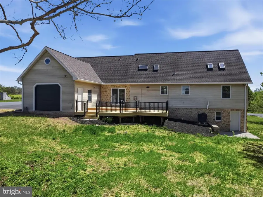 115 White Church Rd, Gettysburg, PA 17325 - #3