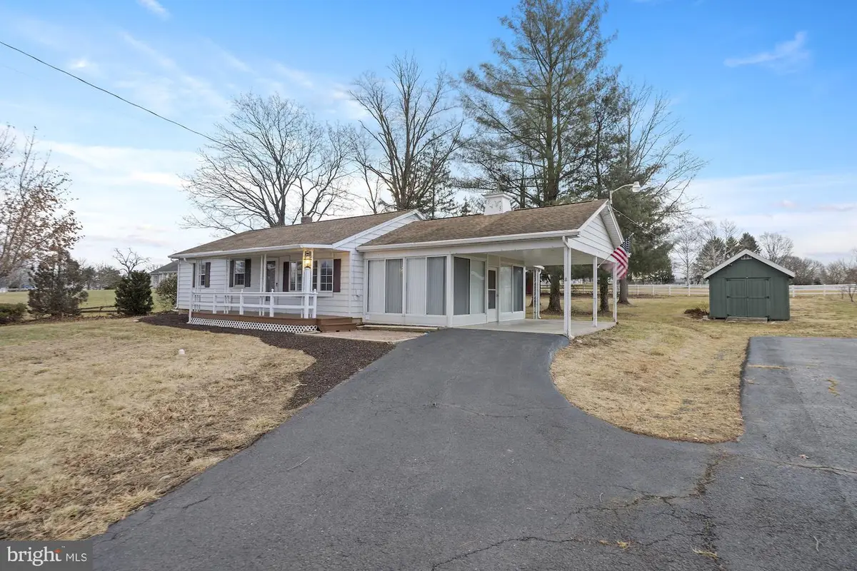 2315 Table Rock Rd, Biglerville, PA 17307 - #1