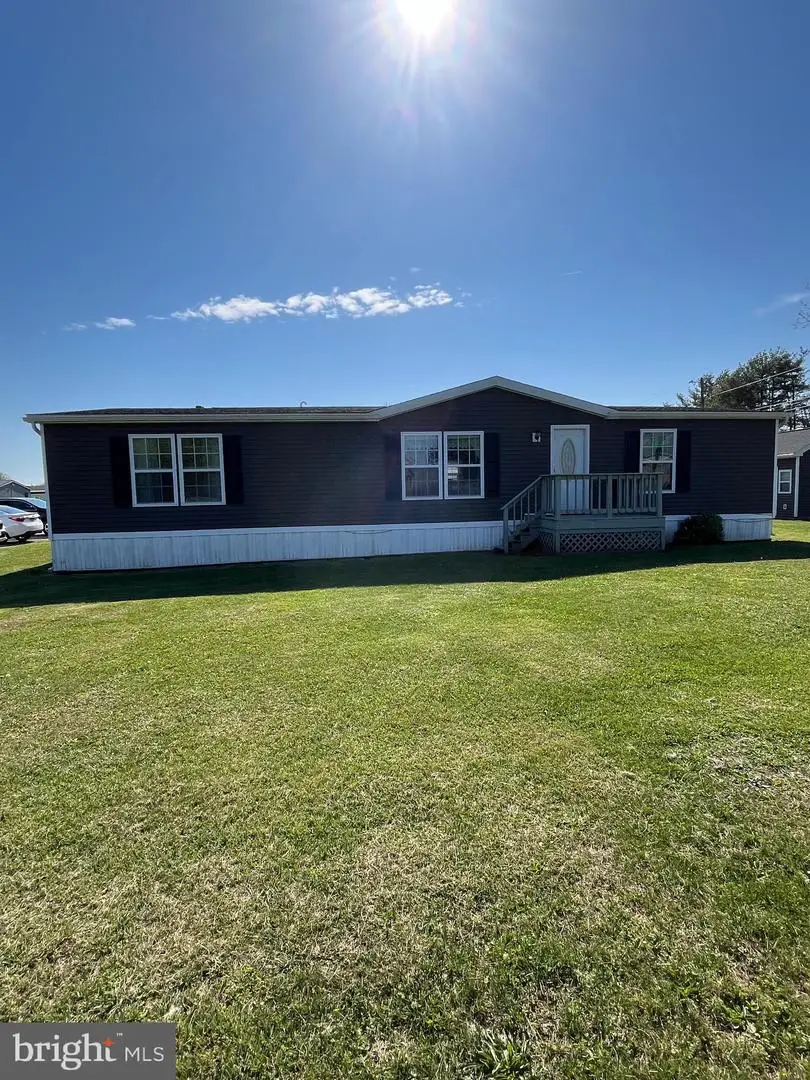 91 Sherrill Dr, New Oxford, PA 17350 - #3