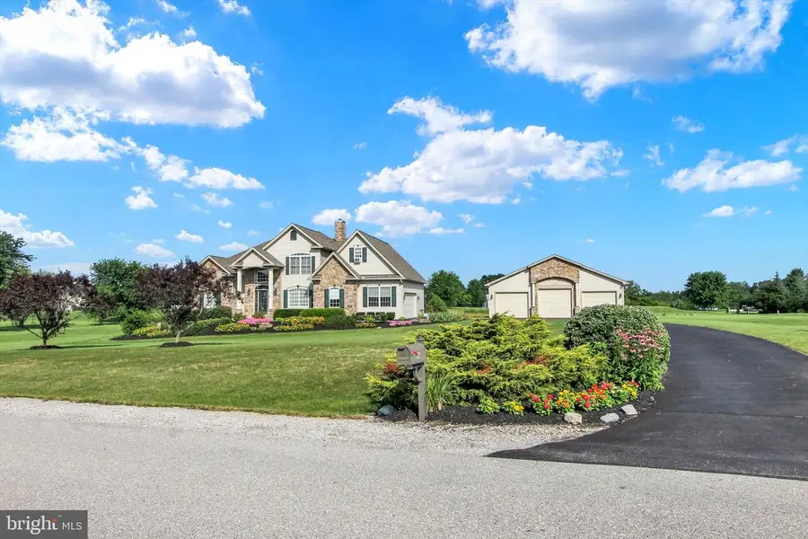 96 Tyoaka Dr, Littlestown, PA 17340 - #2