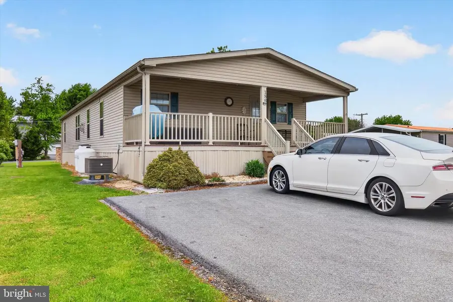 186 Goldcrest Cir, Gettysburg, PA 17325 - #3