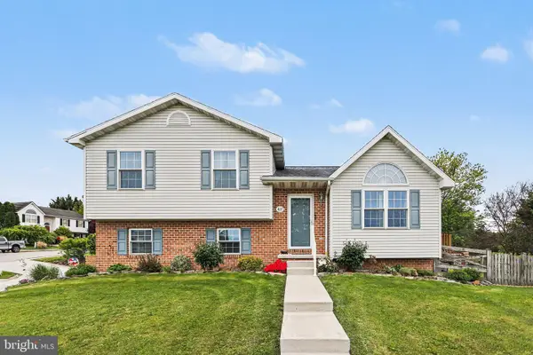 417 S Columbus Ave, LITTLESTOWN, PA 17340