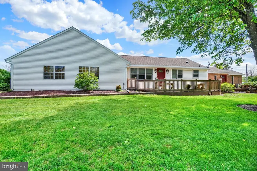 315 700 Rd, New Oxford, PA 17350 - #2