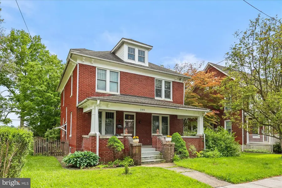 205 Hanover St, Gettysburg, PA 17325 - #3