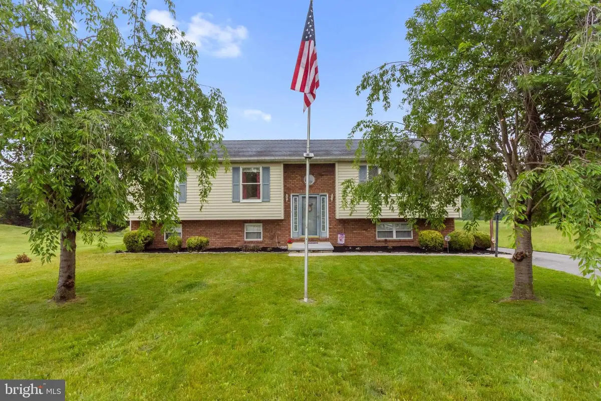 1424 Fish And Game Rd, Littlestown, PA 17340 - #1