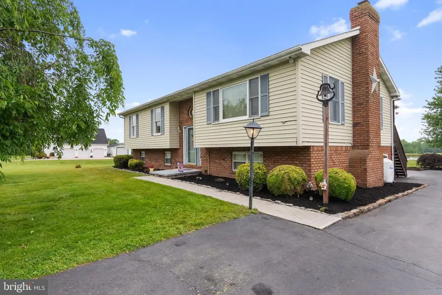 1424 Fish And Game Rd, Littlestown, PA 17340 - #2