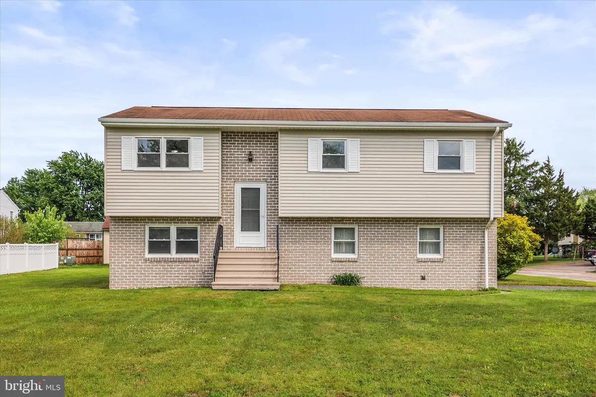 2 Carole Ct, Gettysburg, PA 17325 - #1