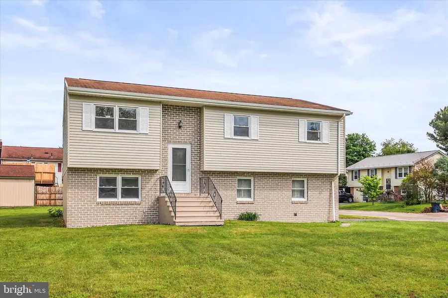 2 Carole Ct, Gettysburg, PA 17325 - #2