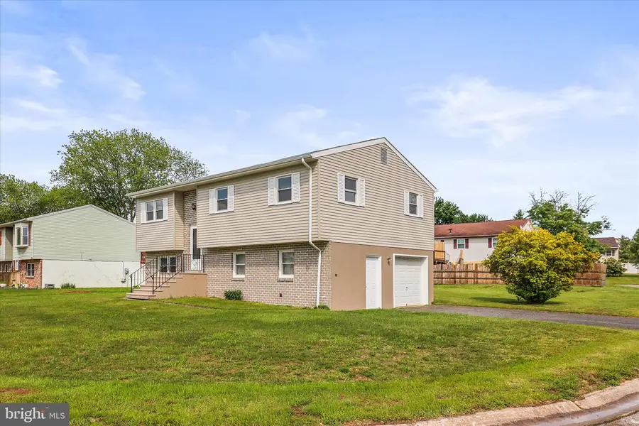 2 Carole Ct, Gettysburg, PA 17325 - #3