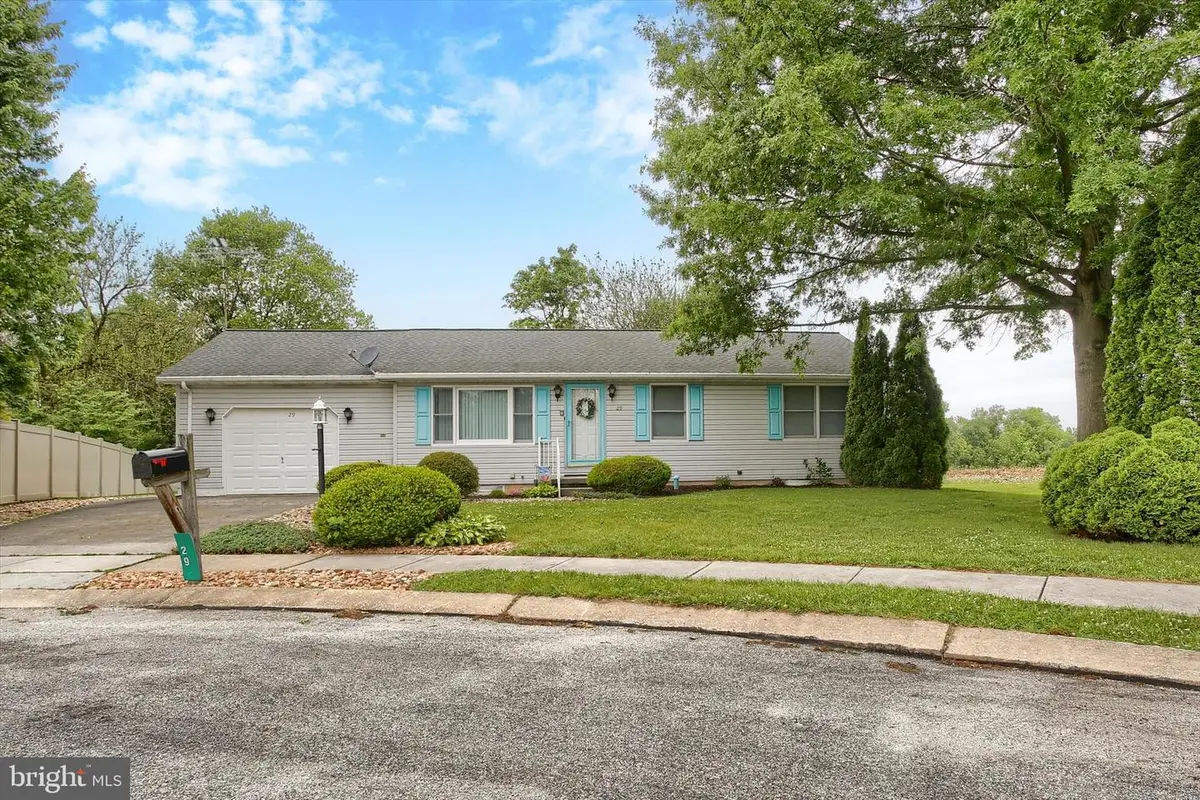 29 Hughes Dr, Abbottstown, PA 17301 - #1
