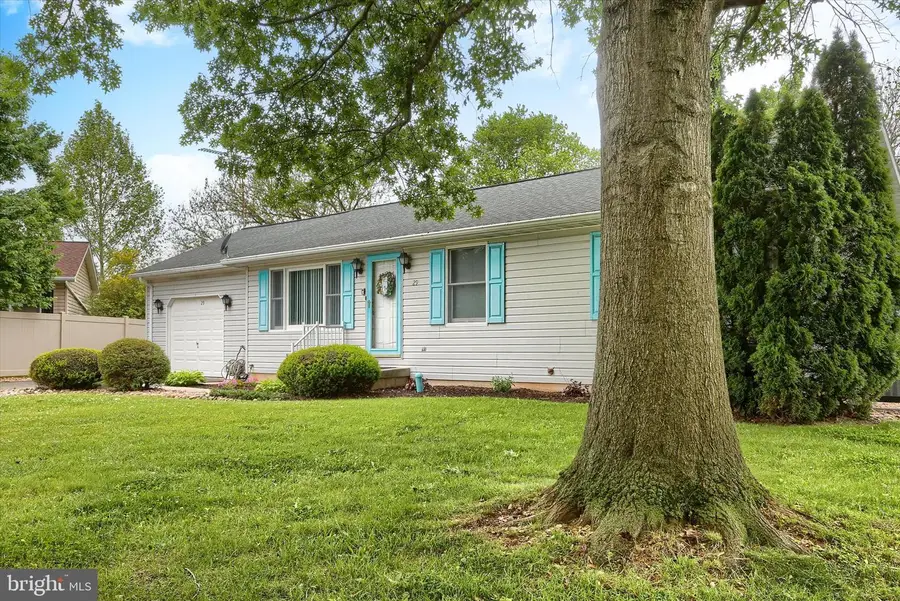 29 Hughes Dr, Abbottstown, PA 17301 - #3