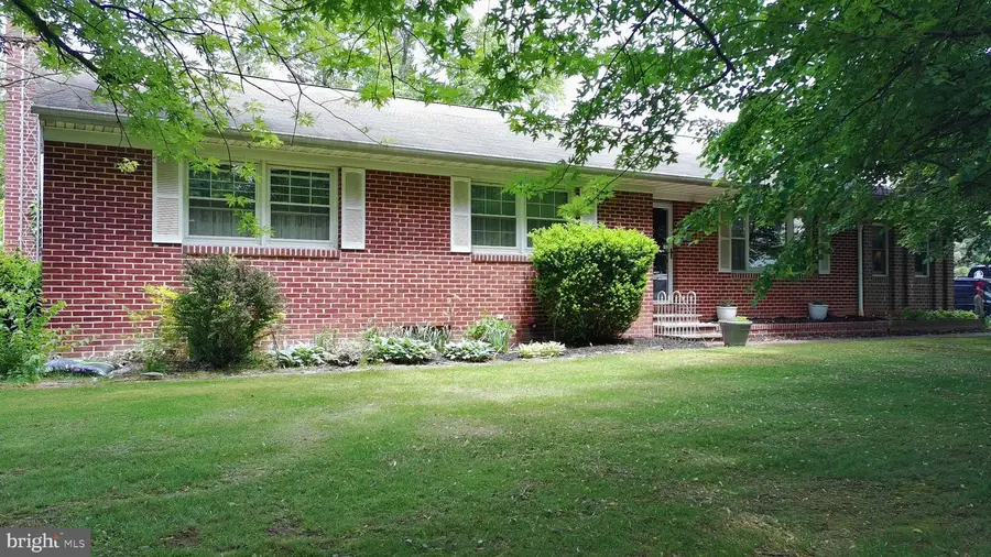 2226 Harney Rd, Littlestown, PA 17340 - #2