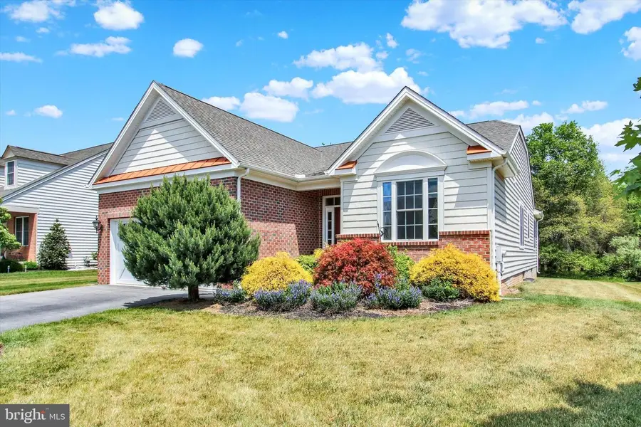 120 Woodhaven Dr, Gettysburg, PA 17325 - #3
