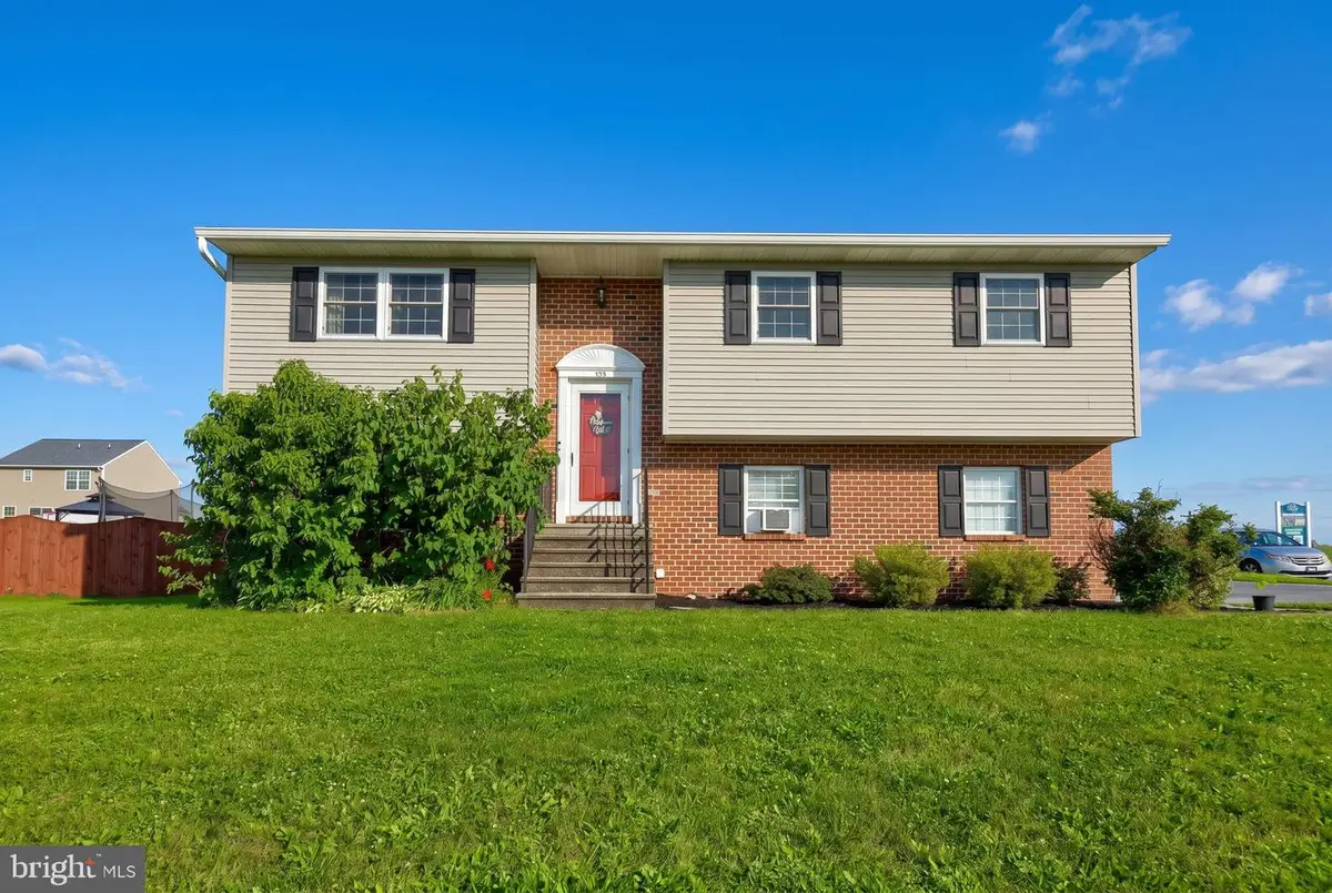 125 Legion Dr, Biglerville, PA 17307 - #1