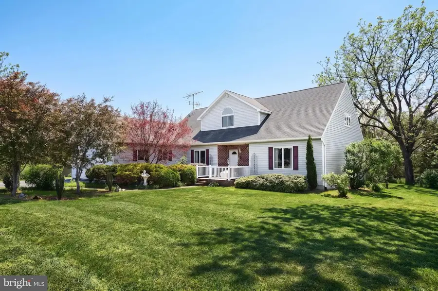 355 Sachs Rd, Gettysburg, PA 17325 - #2