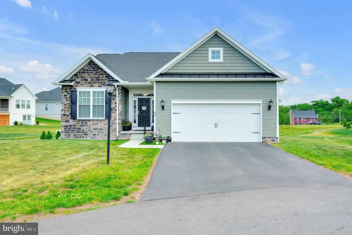 17 Pintail Ct, Gettysburg, PA 17325 - #1