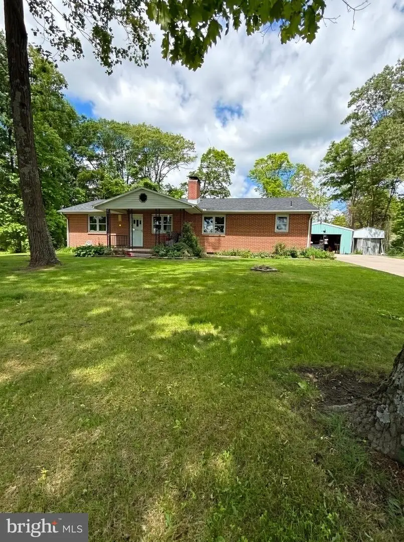 890 Stoney Point Rd, East Berlin, PA 17316 - #1
