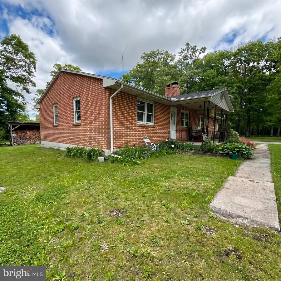 890 Stoney Point Rd, East Berlin, PA 17316 - #3