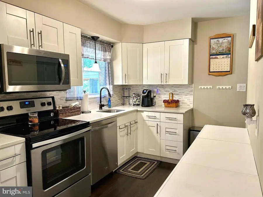 259 Hoffman Rd, Gettysburg, PA 17325 - #2