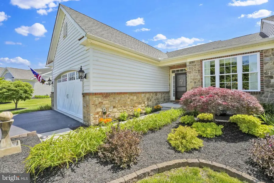 30 St Michaels Way, Hanover, PA 17331 - #2