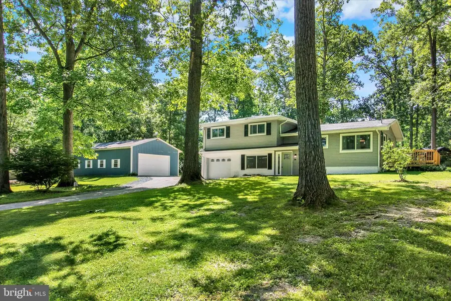 30 Halleck Dr, East Berlin, PA 17316 - #3