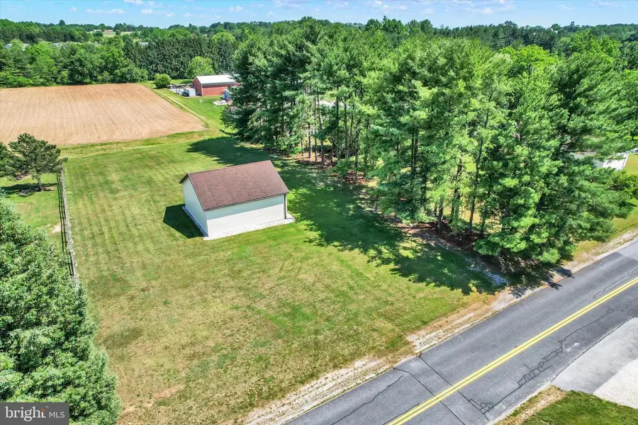 29 Rose Ln, New Oxford, PA 17350 - #2