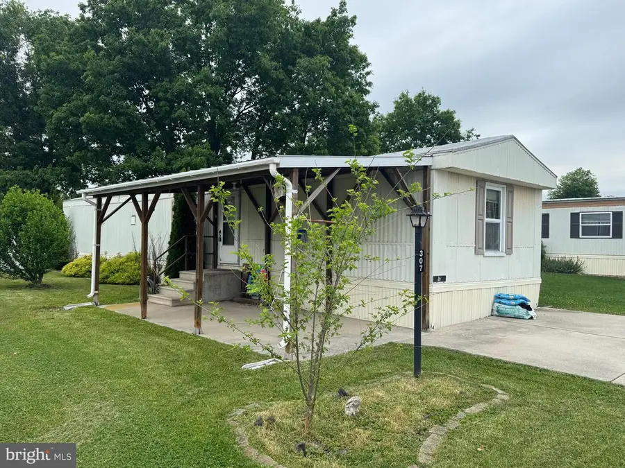 307 Benning Ave, Gettysburg, PA 17325 - #2