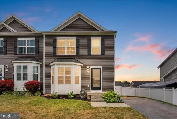 21 Star Dr, HANOVER, PA 17331