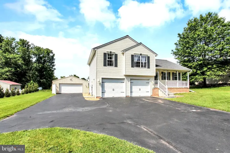 620 Brough Rd, Abbottstown, PA 17301 - #3