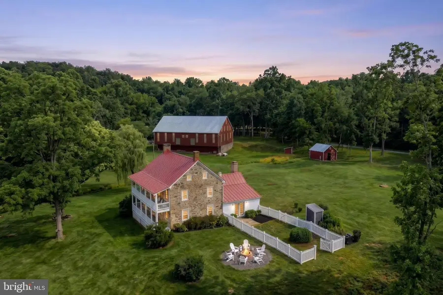 721 Company Farm Rd, Aspers, PA 17304 - #2