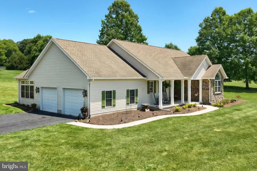 885 Jacks Mountain Rd, Fairfield, PA 17320 - #2