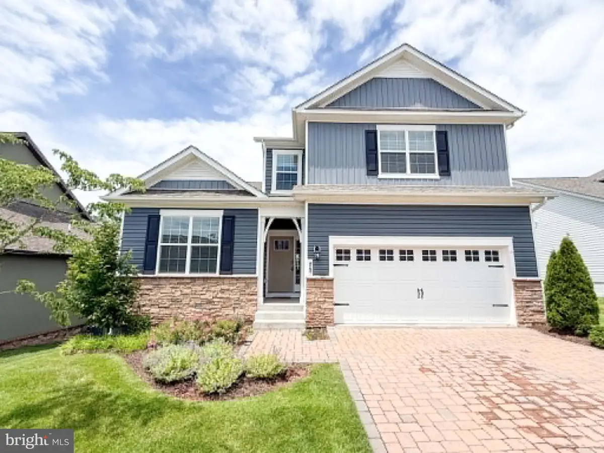 75 Garrison Falls Dr, Gettysburg, PA 17325 - #1