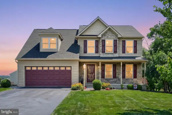 137 Kimberly Ln, NEW OXFORD, PA 17350
