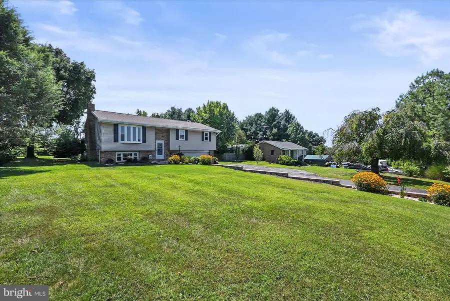 253 Kindig Rd, Littlestown, PA 17340 - #2