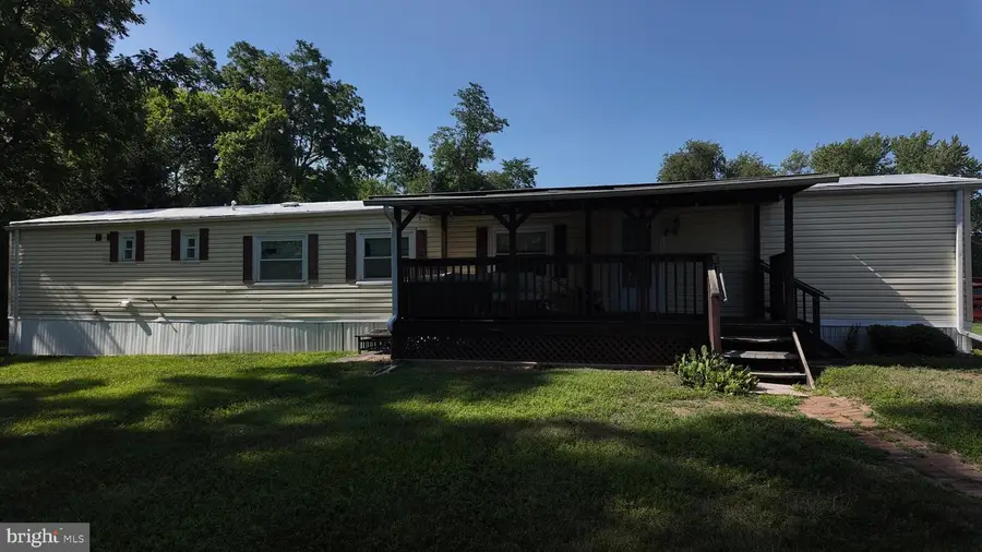 157 Linda Dr, New Oxford, PA 17350 - #2