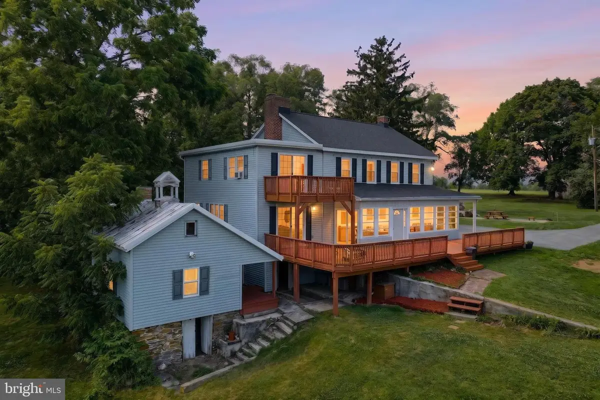 25 John Edward Dr, Littlestown, PA 17340 - #1
