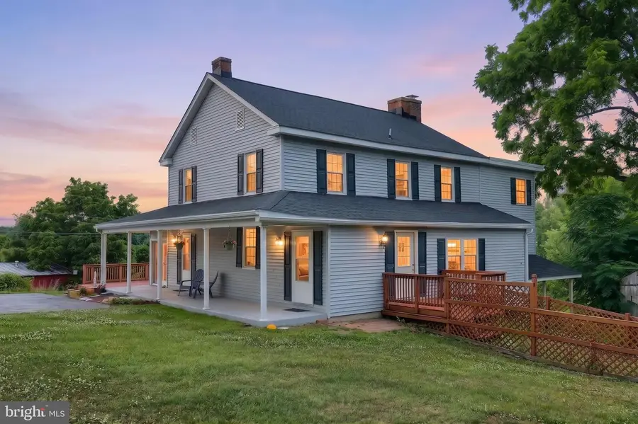 25 John Edward Dr, Littlestown, PA 17340 - #2