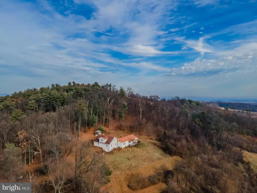 6335 Oxford Rd, Gardners, PA 17324 - #2