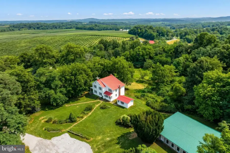 700 White Oak Tree Rd, Gardners, PA 17324 - #2
