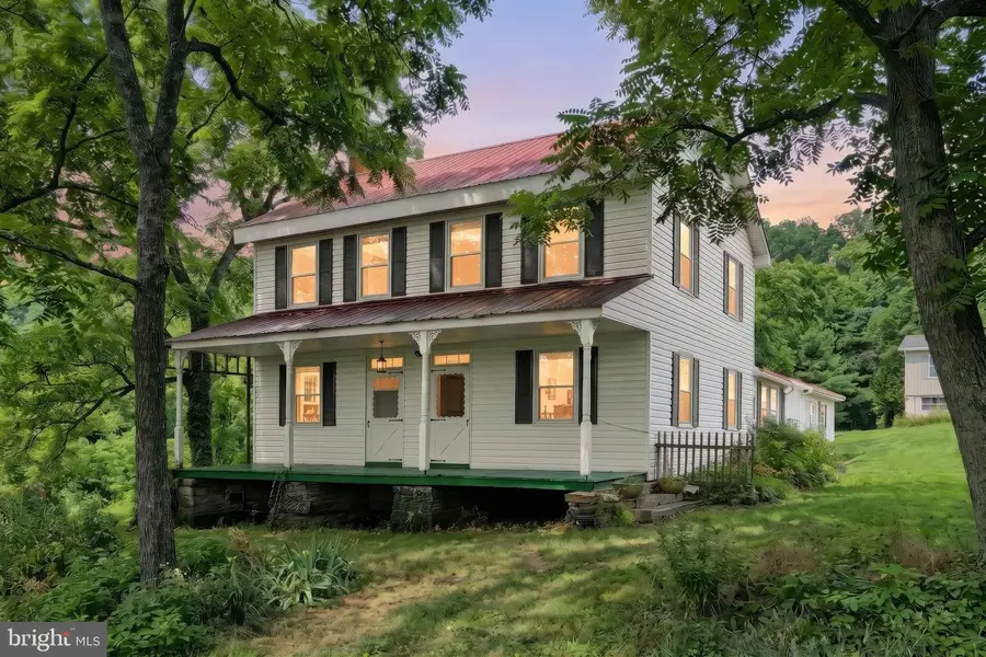 700 White Oak Tree Rd, Gardners, PA 17324 - #2