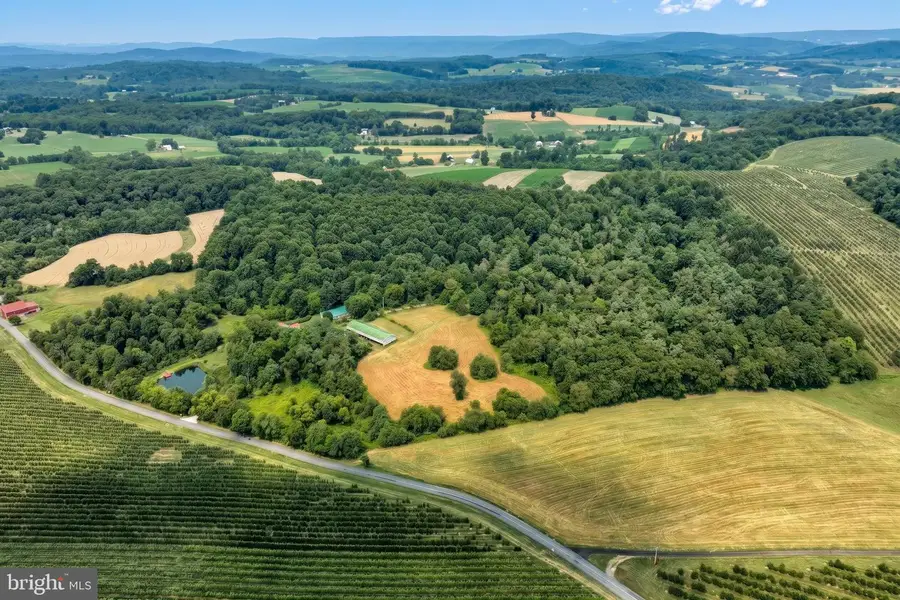 700 White Oak Tree Rd, Gardners, PA 17324 - #3