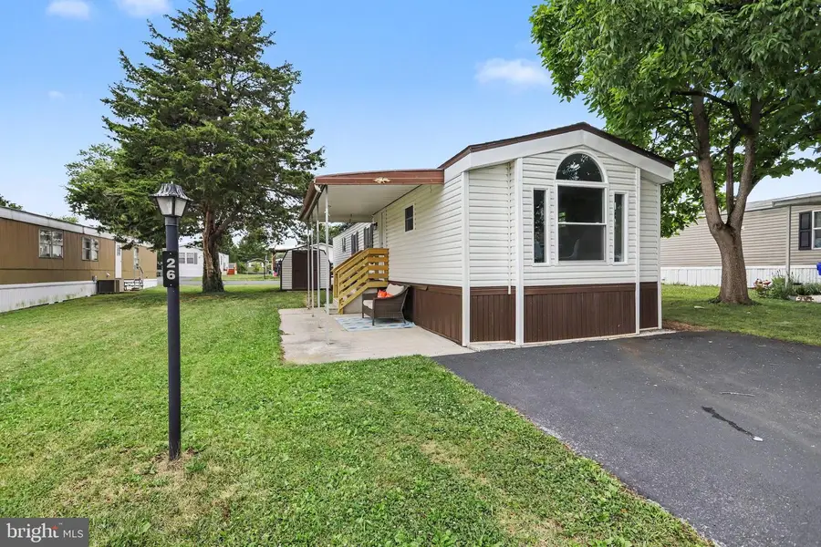 26 Davis Ave, Gettysburg, PA 17325 - #3