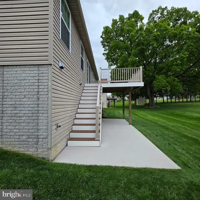 249 Hemlock Dr, Hanover, PA 17331 - #3