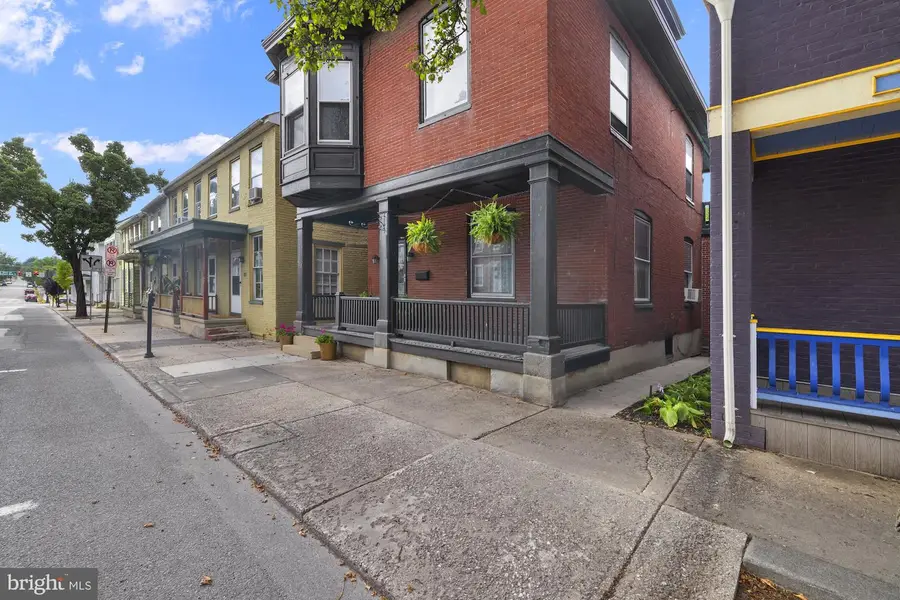 223 Chambersburg St, Gettysburg, PA 17325 - #2
