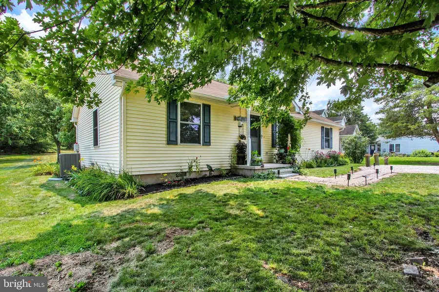 659 Curtis Dr, Gettysburg, PA 17325 - #3
