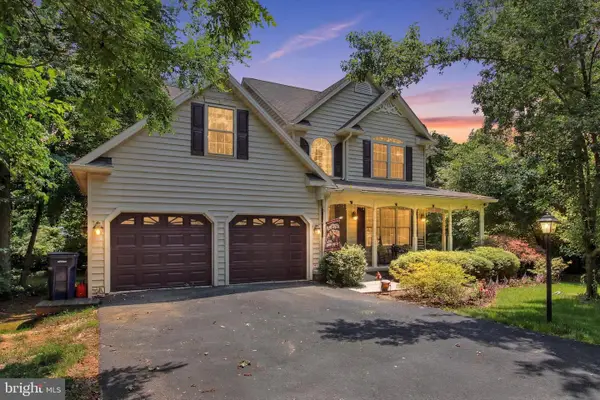 1053 Forest Dr, ABBOTTSTOWN, PA 17301